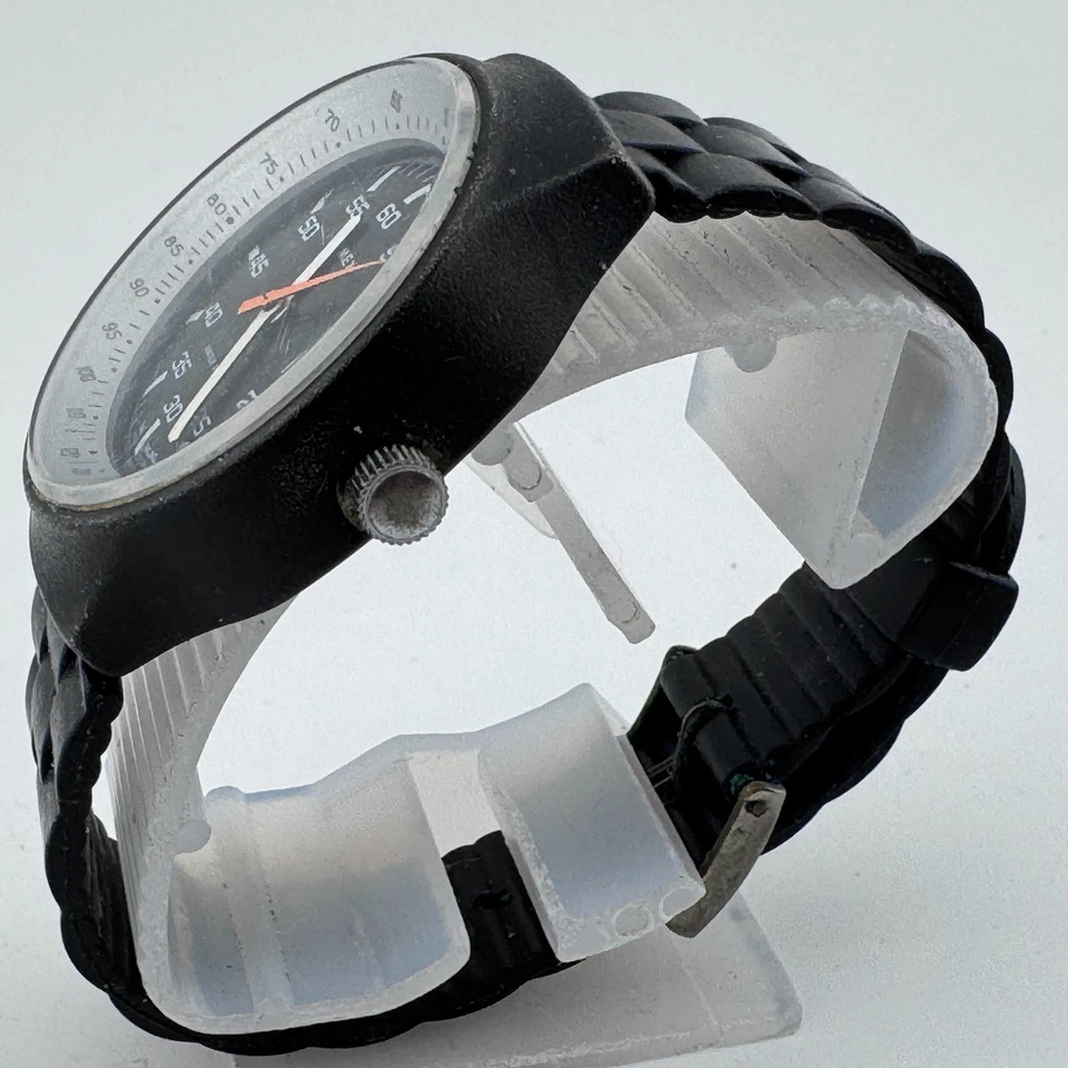 VTG Timex Black Max Marlin Men Dial England Calendar Hand-Wind Mechanical Watch - Image 4 of 4