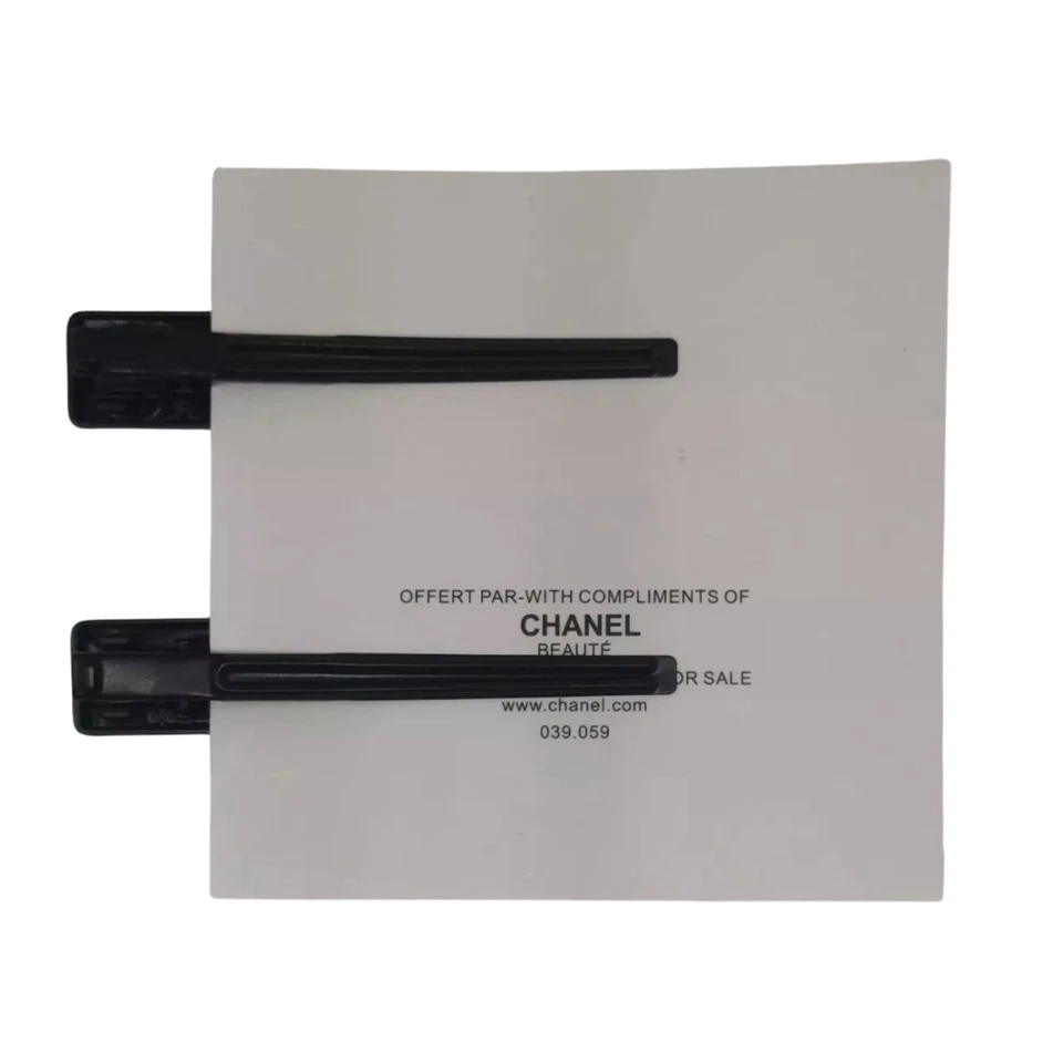 Juego de pinzas para el cabello Chanel Beauty (2 piezas) | Nuevo con caja - Negro y plateado Foto 3 de 3