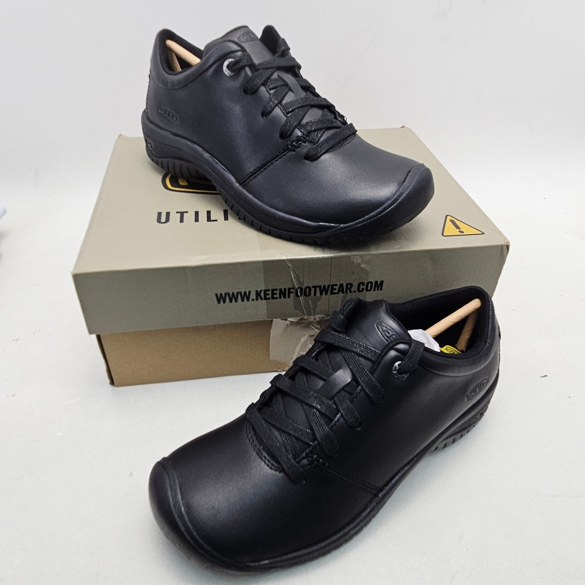 keen dress shoes women's Keen PTC Oxford 8 , Black (Men's)