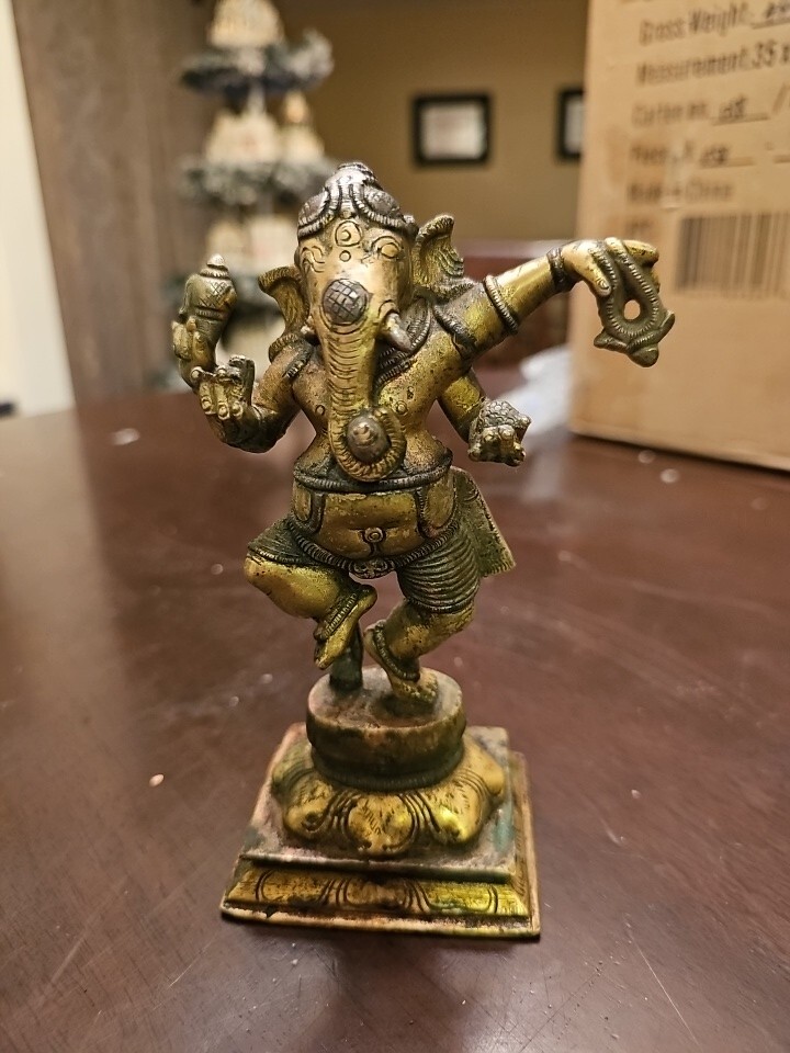 Picture 1 of 18