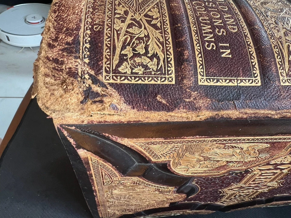 Antique Holy Bible 💫 Very Rare 💫 💫 Old 💫 - Image 4 of 4