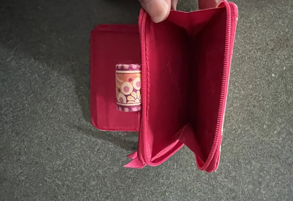 Vera Bradley Mini Crossbody Purse Bag Raspberry Fizz & Wallet. - Image 4 of 4