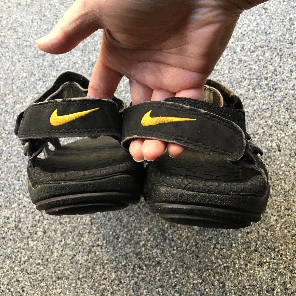 VTG Nike Air Deschutz ACG Sandals Mens Sz 9 Hiking Trail