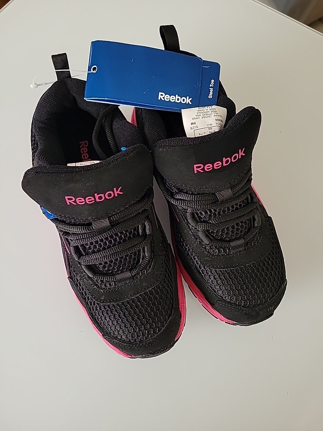 Reebook Genuine Leather Uppers Size 8M image 2