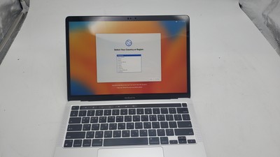 APPLE MACBOOK PRO, 2020, 13'', M1, 8GB RAM, 512GB SSD, KOREAN KEYBOARD, SILVER
