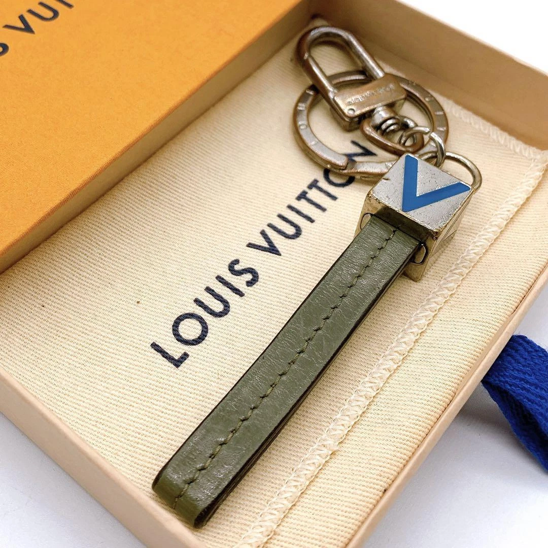 Louis Vuitton Dragonne Key Holder