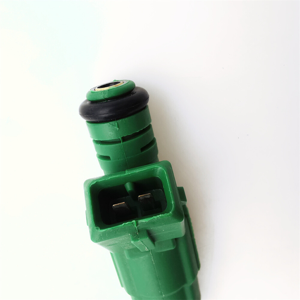 8pcs 42lb Fuel Injectors Fits for 2001-2004 Chevy GMC Marine 8.1L Truck 440cc