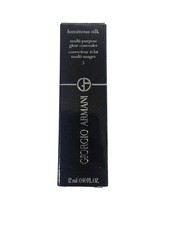 Armani Beauty Luminous Silk Hydrating Face an...