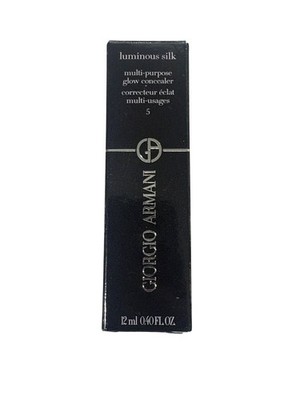 Armani Beauty Luminous Silk Hydrating Face and Under-Eye Concealer in Shade 5