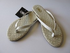G By Guess Los Angeles GGBAYLA12-C Beige Flip Flop Gold Letters New With Tag
