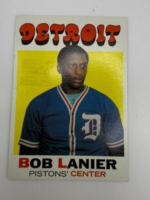 Lof of (4) 1971/72 Topps Bob Lanier (RC), Don Nelson, Sam Lacey & Len Wilkens