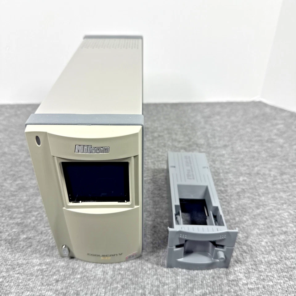 Nikon Coolscan V ED (LS-50) Slide & Film Scanner w/ MA-21 Film Strip Adapter - Image 2 of 4