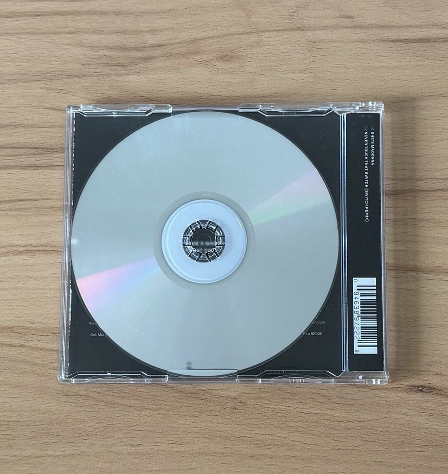 Robbie Williams - She’s Madonna CD | Akzeptabler Zustand - Bild 2 von 3