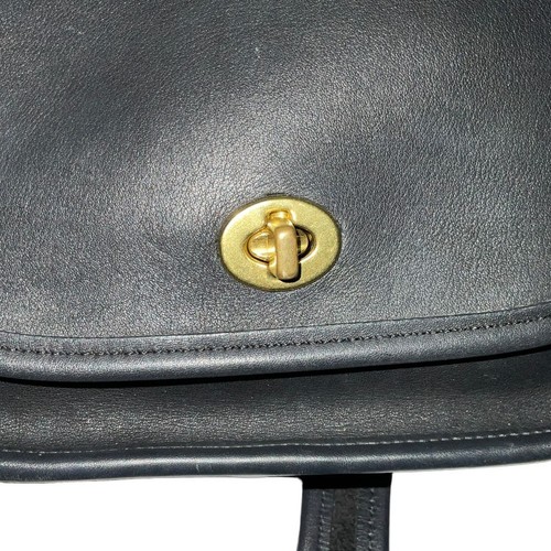 VINTAGE Coach Legacy Small Flap Bag Style 9965 Black Cowhide Leather Made in USA - Picture 14 of 16