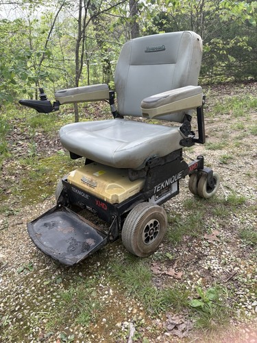 Hoveround Teknique XHD Electric Powerchair Joystick Control 4 Wheels