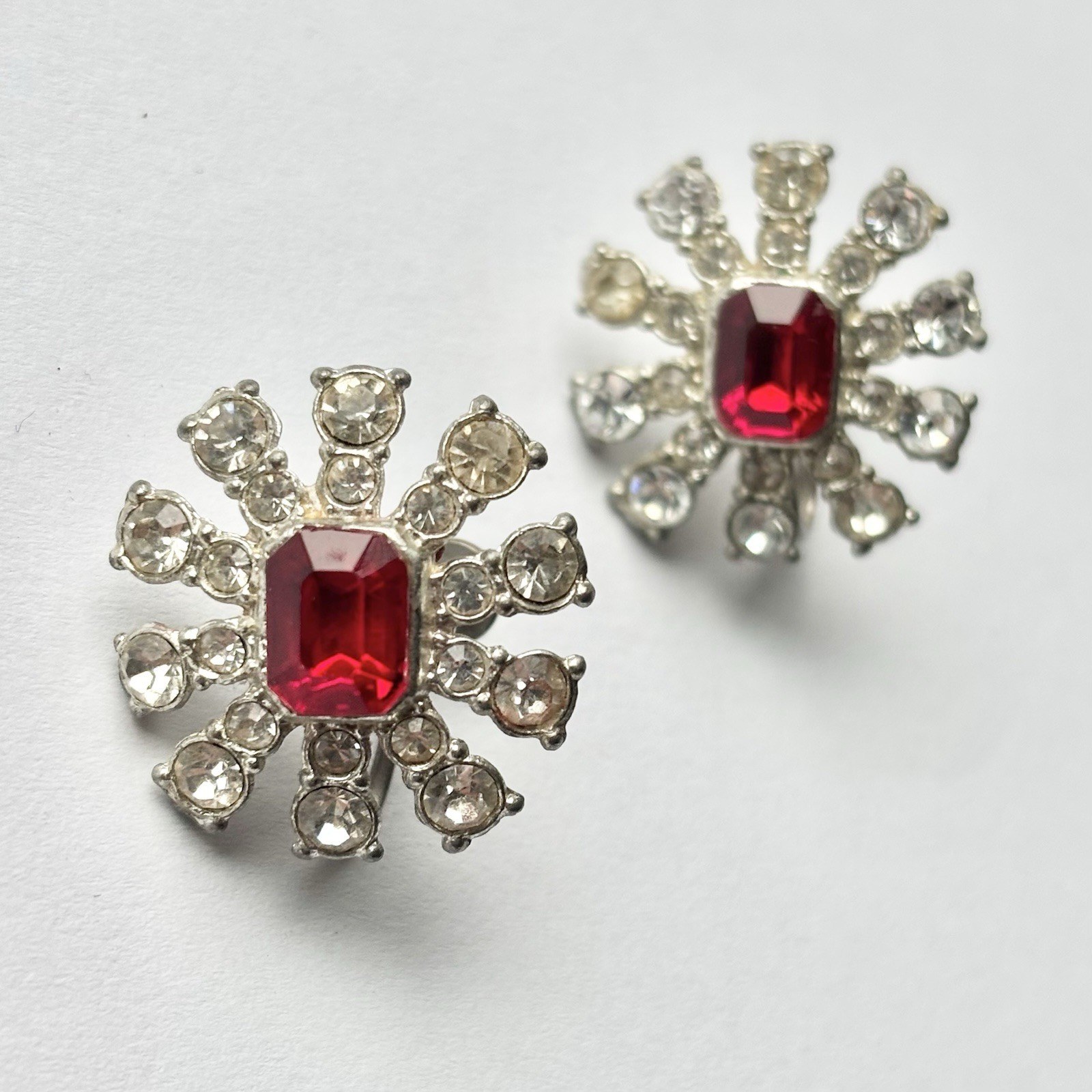 Ruby Red Crystal Rhinestone Snowflake Vintage Scr… - image 3
