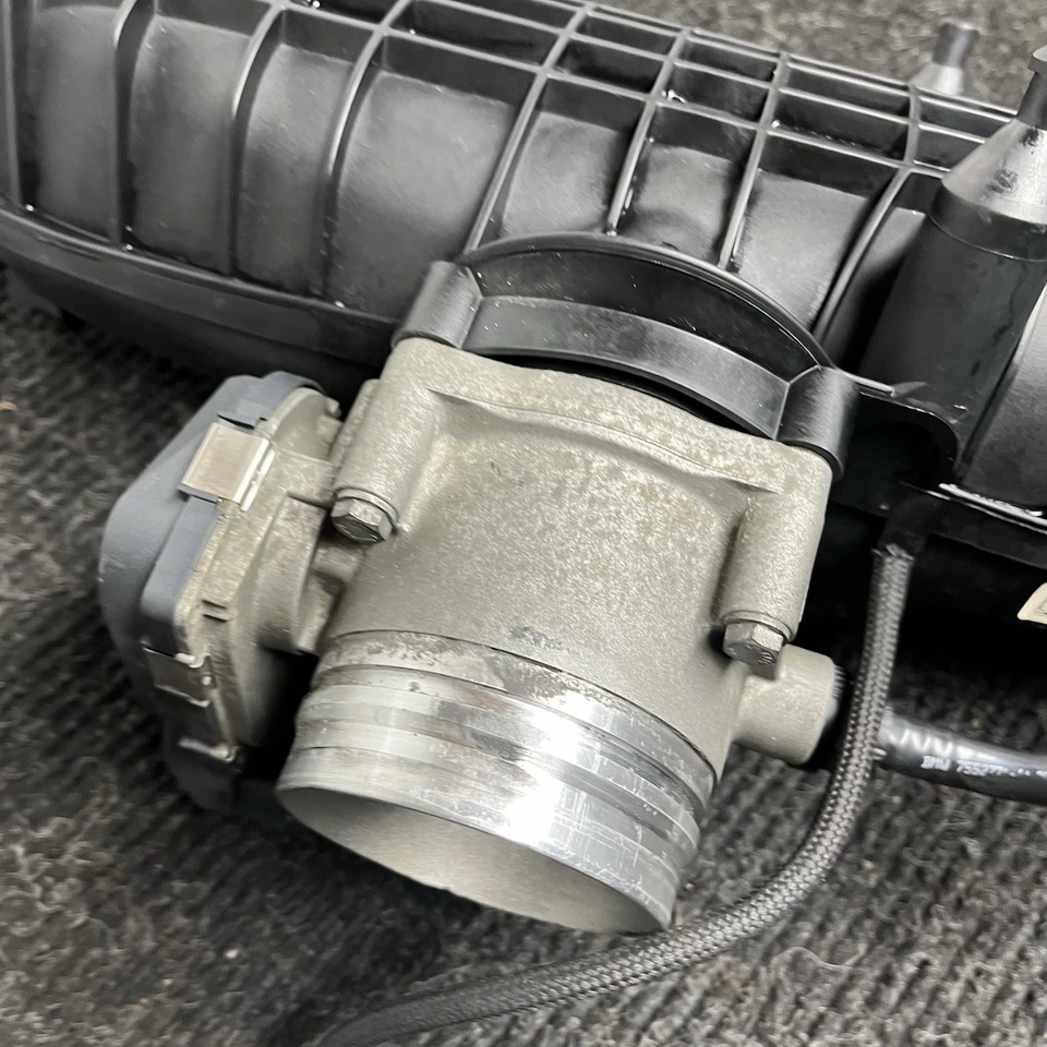 ☑️ BMW N54 535i 335i 135i 2007-2010 colector de admisión con cuerpo de acelerador OEM Foto 3 de 4