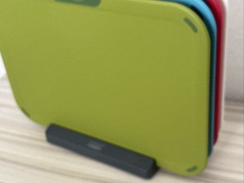 Joseph Joseph Duo 4 Piece Chopping Board Set with Storage Stand - Picture 5 of 9