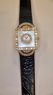 Chopard Your Hour Ladies Diamonds Mother of Pearl Dial 18K Gold Ref. 13/5951