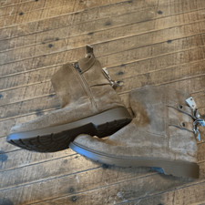 Bottes courtes chaudes Uggs Australia nœuds dorés taille 4