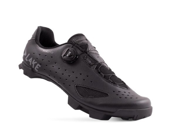Zapato de ciclismo MTB gravel para hombre. Talla UK 7.5, EU 41. Lake MX219 negro 