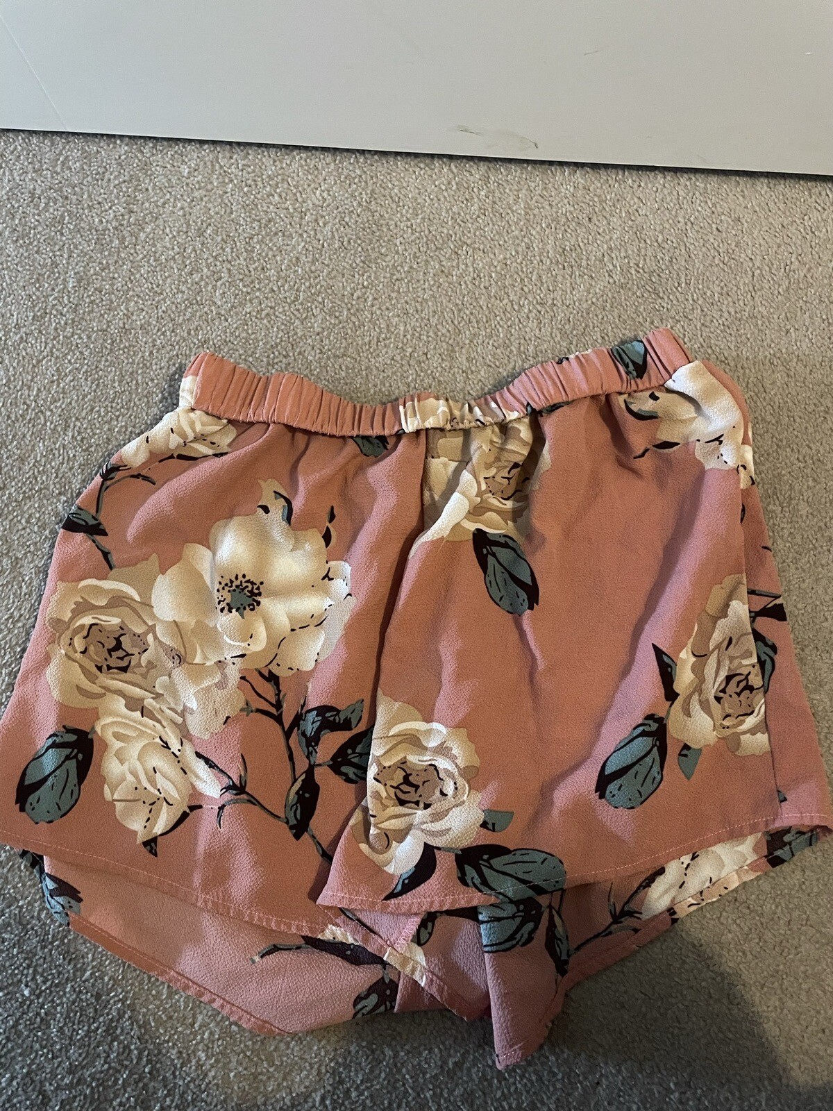 Picture 3 of 24