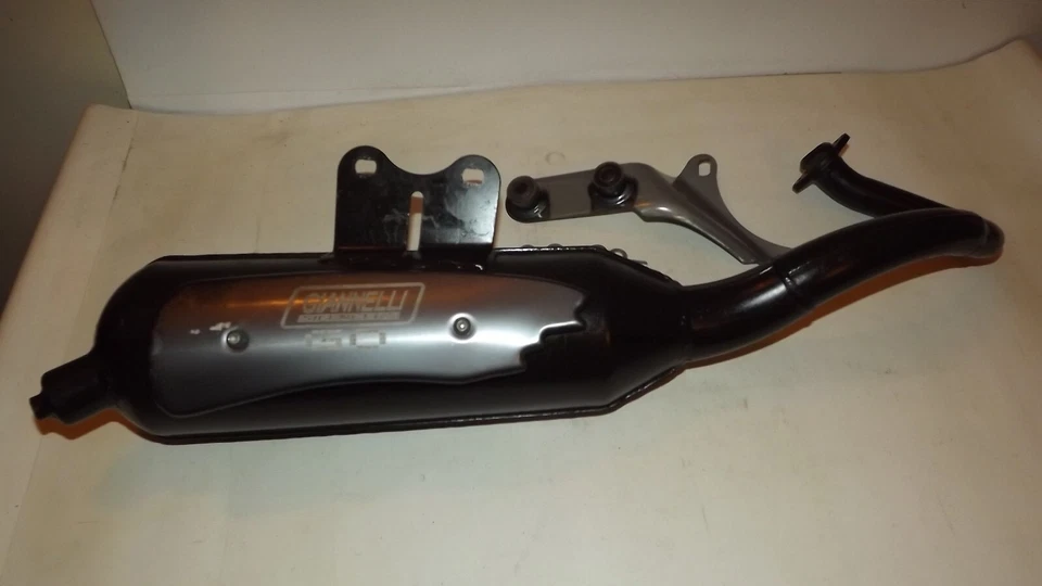 Piaggio 50 Et2 LX Fly. Escape Giannelli Go Ref:31558R. Nuevo Ver 14 Fotos - Imagen 2 de 4