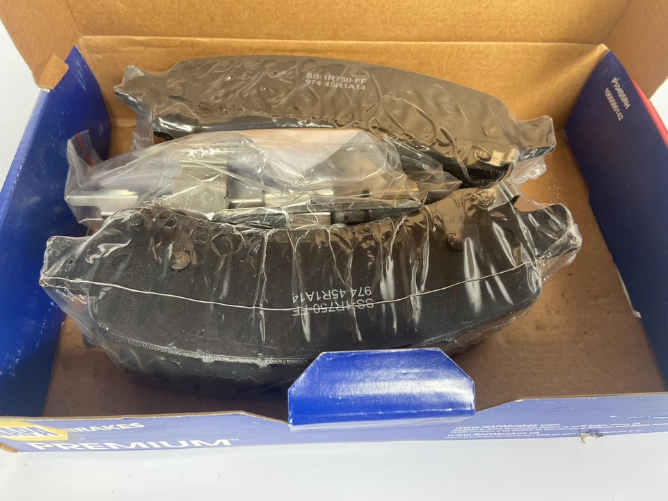 SS-7875-X Rear Ceramic Disc Brake Pads For Chevrolet Express 3500 2500 GMC (OR1) - Image 2 of 3