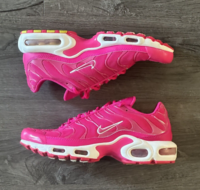 air max plus hot pink