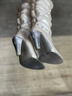 Foto 10 di 13