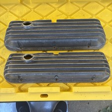 Cal Custom 40-1017 Vintage Finned Valve Covers Ford Sbf 289 302 Mustang Ihra