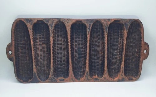 Wagner Ware Sidney-0 Krusty Korn Kobs #1318 Senior Cast Iron Pan 15"X7"