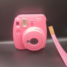Fujifilm Instax Mini 9 Instant Camera Flamingo Pink Polaroid Film Camera W/ Case