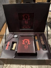 Thinkgeek - World of Warcraft Strongbox Horde