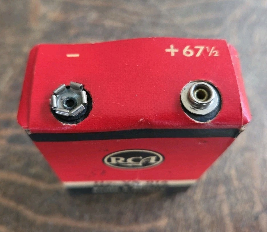 Vintage RCA No. VS 016 67.5 Volt "B" Tube Radio Battery For Display Only