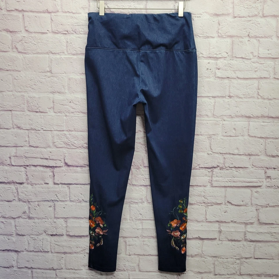 NEW Athena Marie Floral Denim Look Leggings Womens M Travel Boho Casual Artsy - Image 2 of 4