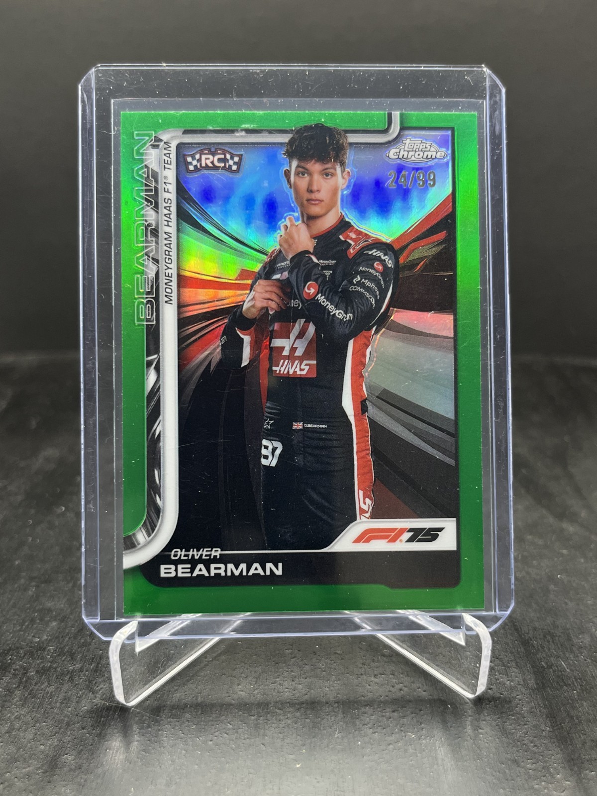 2025 Topps Chrome F1 Oliver Bearman RC Rookie Portrait Green Refractor 24/99 #14