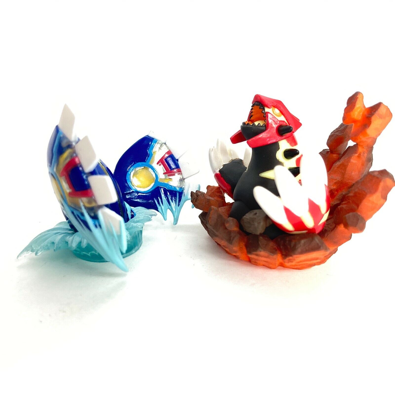 Mini Figura Pokemon Lendário Groudon - Edimagic em Promoção na Americanas