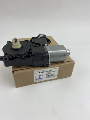 Genuine GM OEM Front LH Driver
