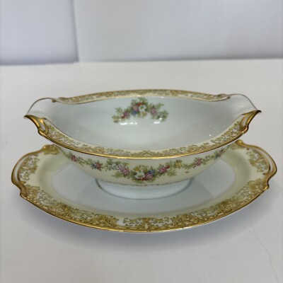 Noritake Loyalo Gravy Boat with attached Underplate EXCELLENT floral yellow