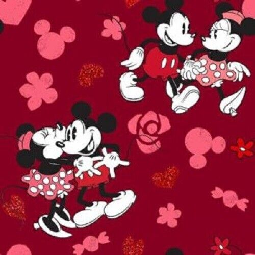 MICKEY AND MINNIE LOVE ROSSO stampa cotone di SPRINGS CREATIVE BTY - Foto 1 di 1