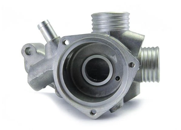 Carcaça de termostato genuína BMW E28 E30 E34 528e 325i 525i NOVA 11531730470 - Imagem 4 de 4