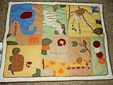 9D Kidsline ABC Safari Jungle Zoo Animals Elephant Turtle Crib Comforter Blanket