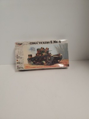 1/72 Mirage Hobby 72603: Vickers E Mk A Tank Sealed