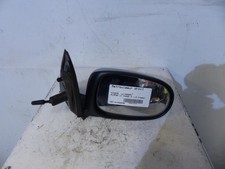 Retroviseur droit (ou coque) Nissan ALMERA