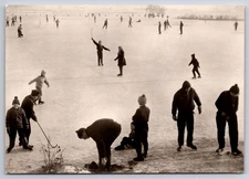 Postcard Ice Skating Kids Men Women Fischerhude (?) Ottersberg Germany RPPC