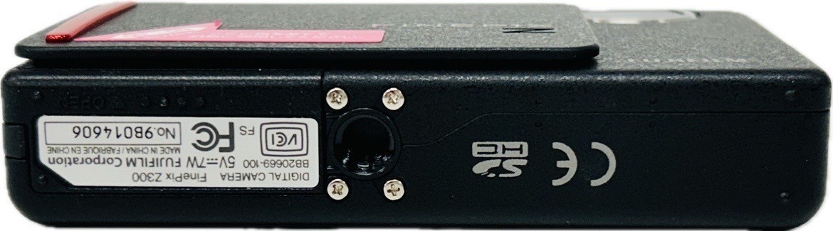 Fujifilm Finepix Z300 Compact Digital Camera Black Excellent C106