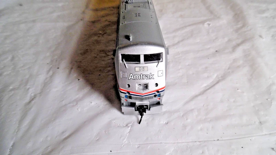 Athearn 91574 Amtrak P-42 Ho #96 Dcc Quick Plug  - Nib - Image 4 of 4