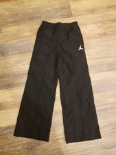Jordan Youth Wide Leg Jogger Windbreaker Pants Sz M 10-12yr Black Logo Spell Out