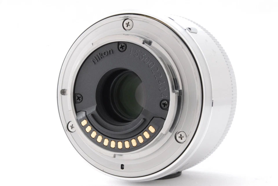 [COMO NUEVO] Nikon 1 NIKKOR 18.5mm f1.8 Lente Plata Gran Angular para 1... - Imagen 4 de 4